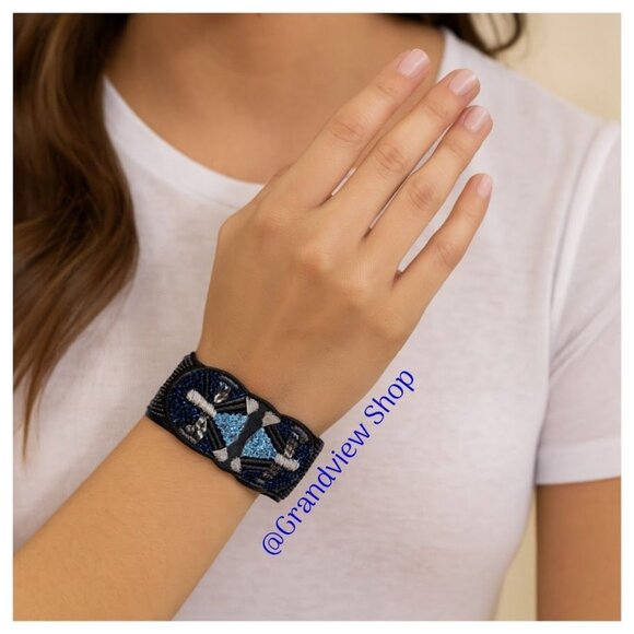 Stella & Dot Limited Edition Beaded Panther Jaguar Snap Cuff Bracelet - Picture 3 of 7